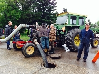 Manhole pumping - Click on Image to enlarge Manhole pumping - Click on Image to enlarge